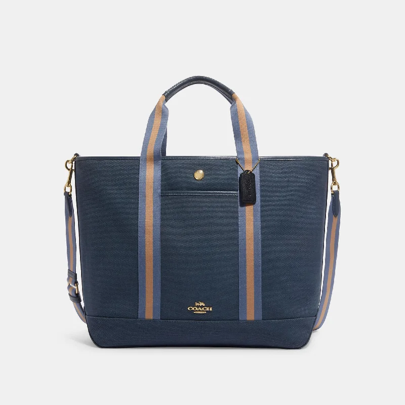 Coach Outlet Ellis Weekender