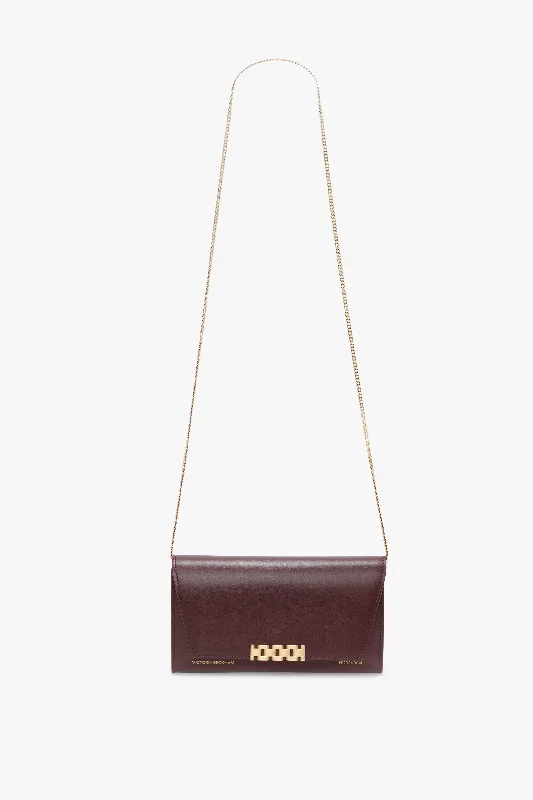 Wallet On Chain In Burgundy Leather