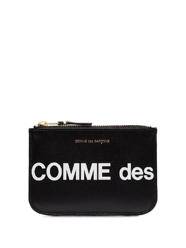 Logo Print Zipped Pouch